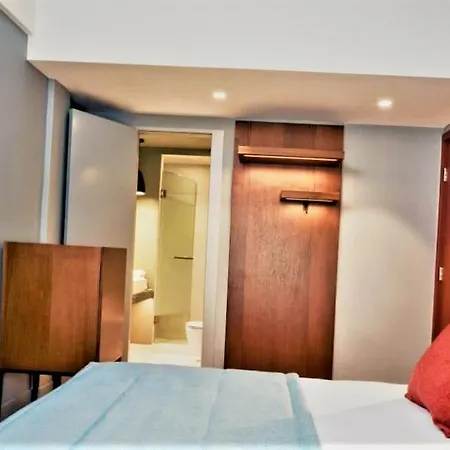 Апартхотел Light Golden Hotel Варна